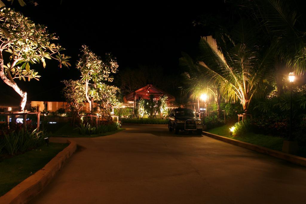 Chandara Resort & Spa, Phuket - Sha Plus Extérieur photo